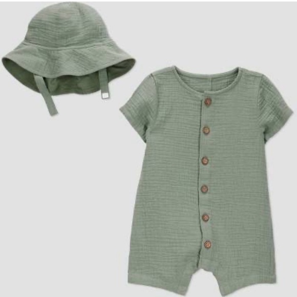 Other - Carter’s gauze romper and hat - 6 months
